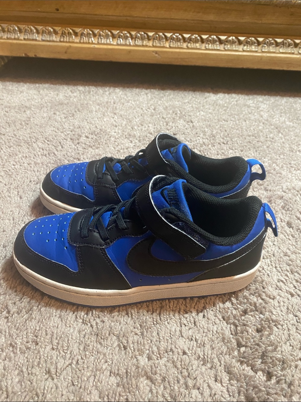 Nike Court Borough Blue and Black Low-Top trainers Sneakers 2.5 Y